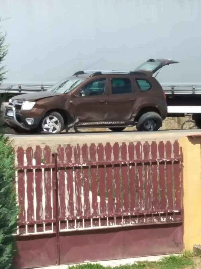Accident in Odoreu. O persoana ranita (Foto)