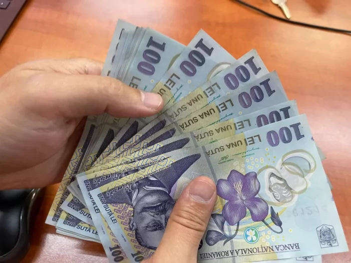 Salariul minim ar putea creşte cu 8-12%