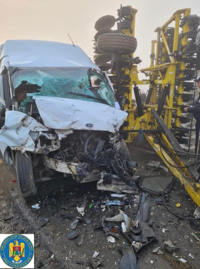 Accident grav in judet. Trei victime (Foto)