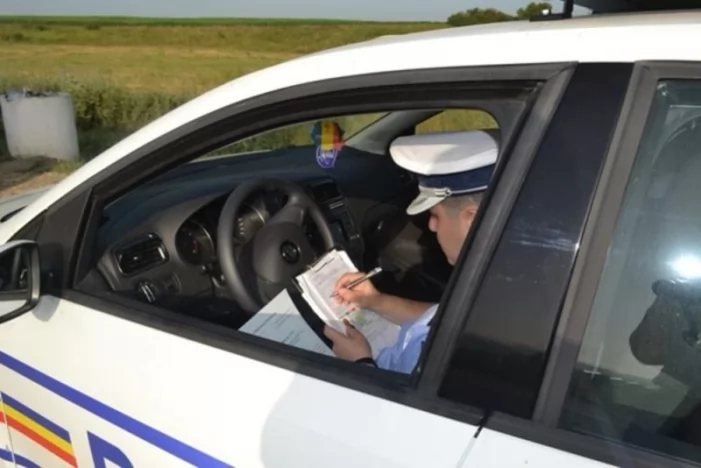 Şoferii care refuză să coopereze cu poliţiştii riscă amenzi uriaşe