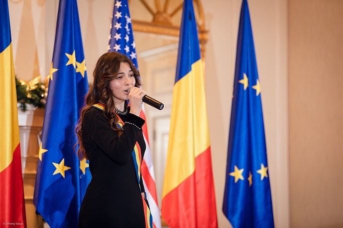Recital sustinut de Laura Bretan la Ambasada Romaniei in SUA … de Ziua Nationala (Foto)