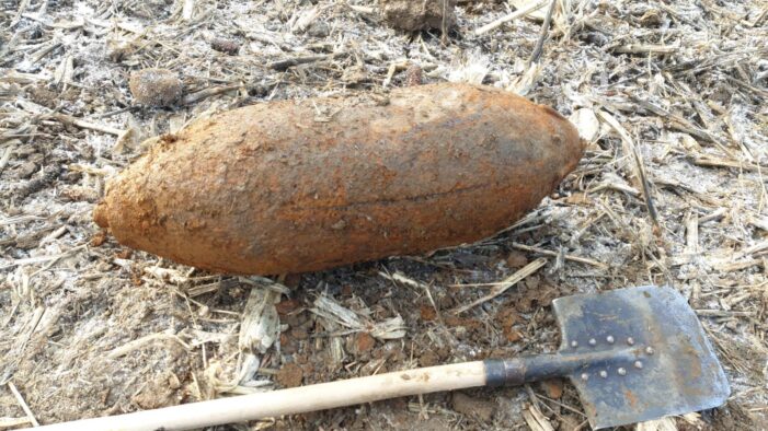 Bombă descoperită în judeţ