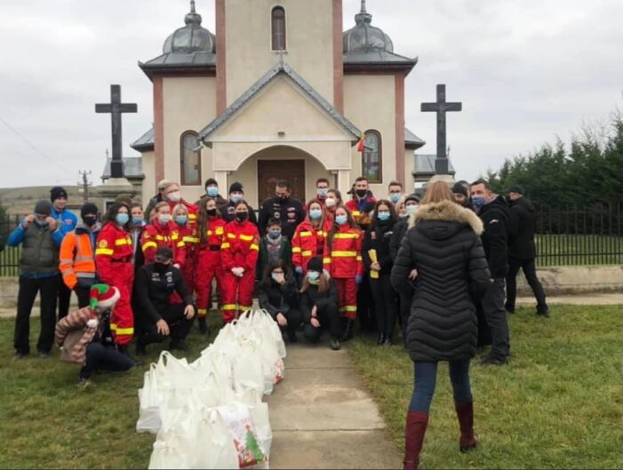 Caravana lui Moș Crăciun (Foto)