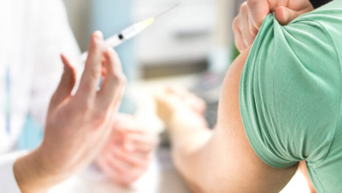Vaccinare obligatorie în Germania: Cei care nu se vor vaccina, vor fi amendați