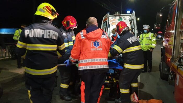 Accident grav pe Careiului. Persoana incarcerata