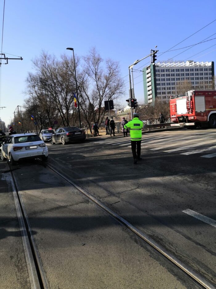 Accident provocat in Cluj-Napoca, de un satmarean. Un copil dus la Urgente (Foto)