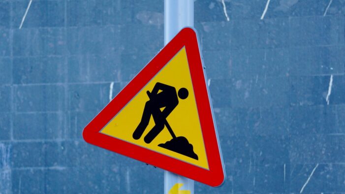 Circulatia ingreunata pe o strada din Satu Mare