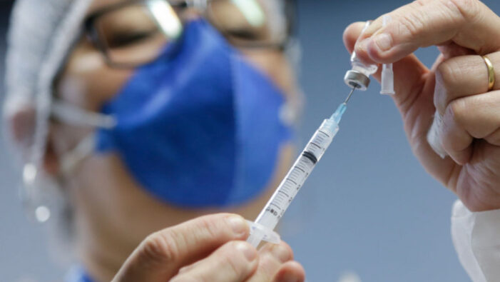 Austria este prima țară europeană care introduce vaccinarea obligatorie împotriva Covid-19