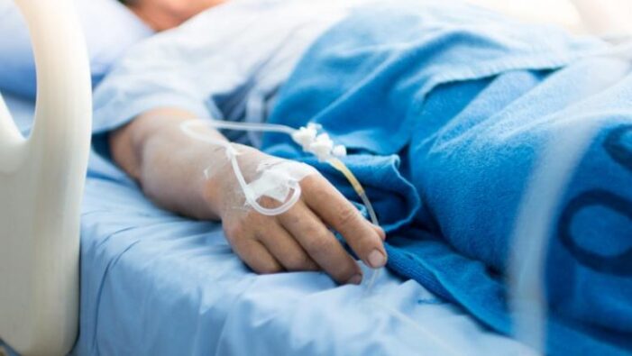 Care sunt schimbările în spitale după ridicarea stării de alertă