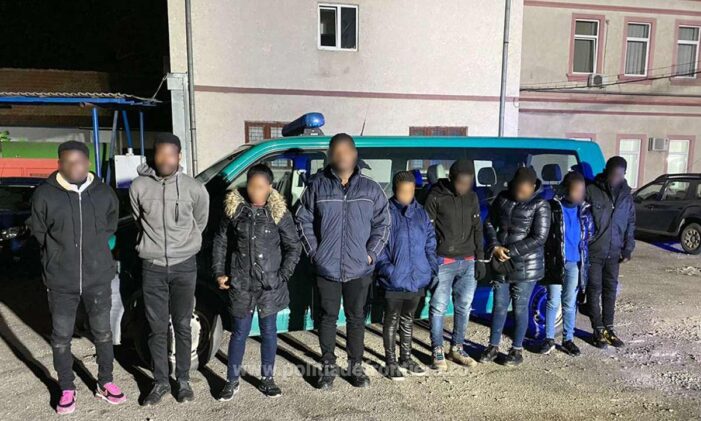 Nouă cetăţeni din Ghana au încercat să treacă ilegal frontiera în Ungaria