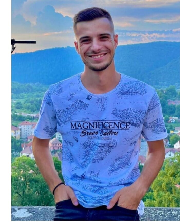 Sebastian, polițistul rănit în accidentul din Ardusat, are nevoie de ajutor !