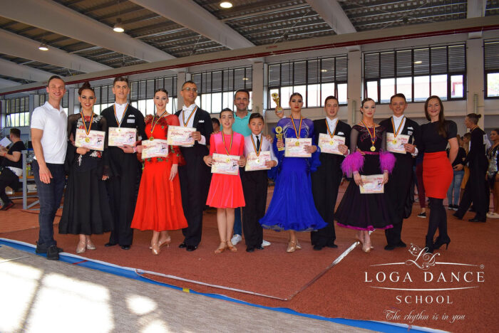 Loga Dance School: 10 medalii cucerite la Oradea !