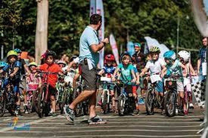 Concurs de ciclism pentru copii (Foto)