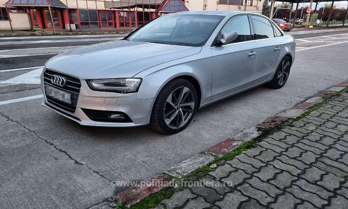 Audi furat din Franta, oprit in Petea (Foto)