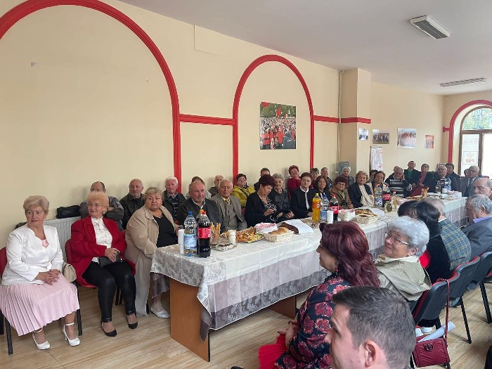 Sărbătoare astăzi, la sediul PSD Satu Mare (Foto)