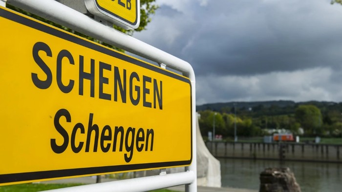 România a ratat intrarea în Schengen