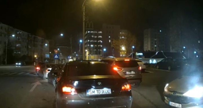 Un sofer de BMW din Satu Mare i-a iritat pe clujeni. Ce a facut ? (Foto)