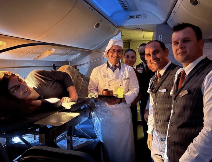 Cea mai înaltă femeie din lume a zburat pentru prima oară cu avionul