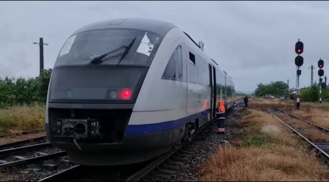 Trenul Satu Mare – Mangalia, întârziere din cauza furtunii