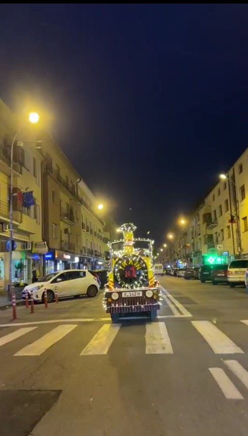Trenuleţul Moşului este pe drum ! (Foto)