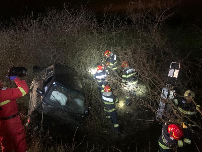 Accident între Dara şi Dorolţ. Două victime (Foto)