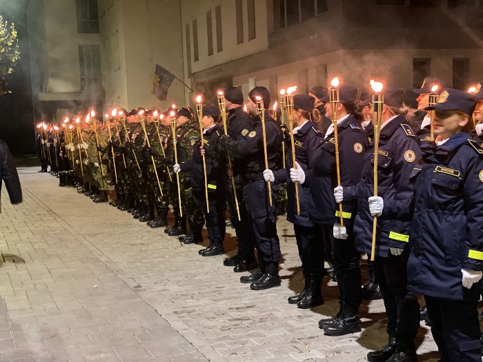 Retragerea cu torțe ! O zi deosebită la Satu Mare ! (Foto)