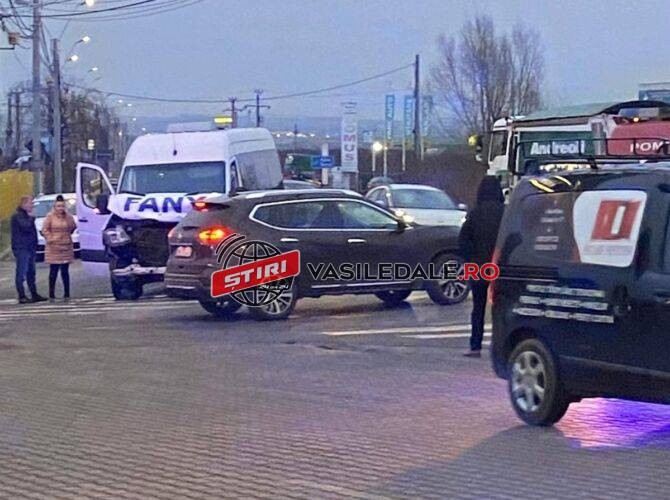 Sătmărean implicat într-un accident la ieşirea din Baia Mare (Foto)