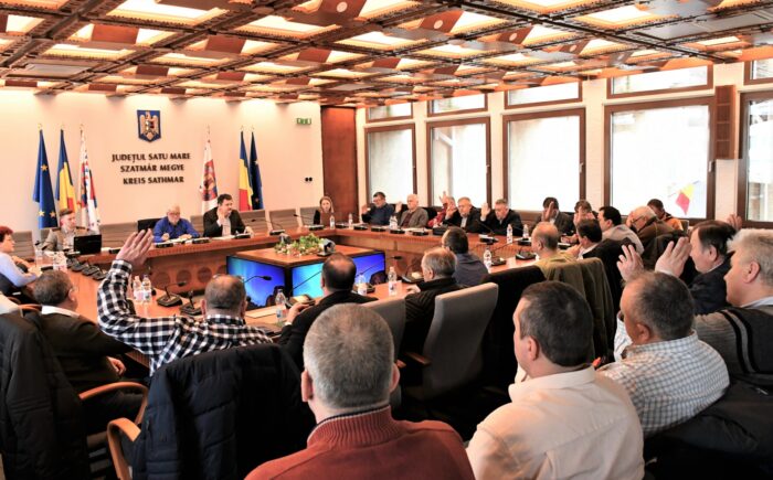 Lucrările de extindere a reţei de apă din judeţ se desfăşoară în ritm alert