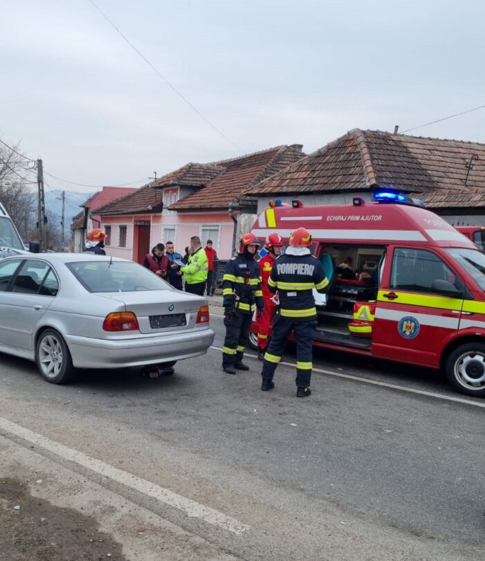 Accident cu 14 victime, în judeţul vecin (Foto)