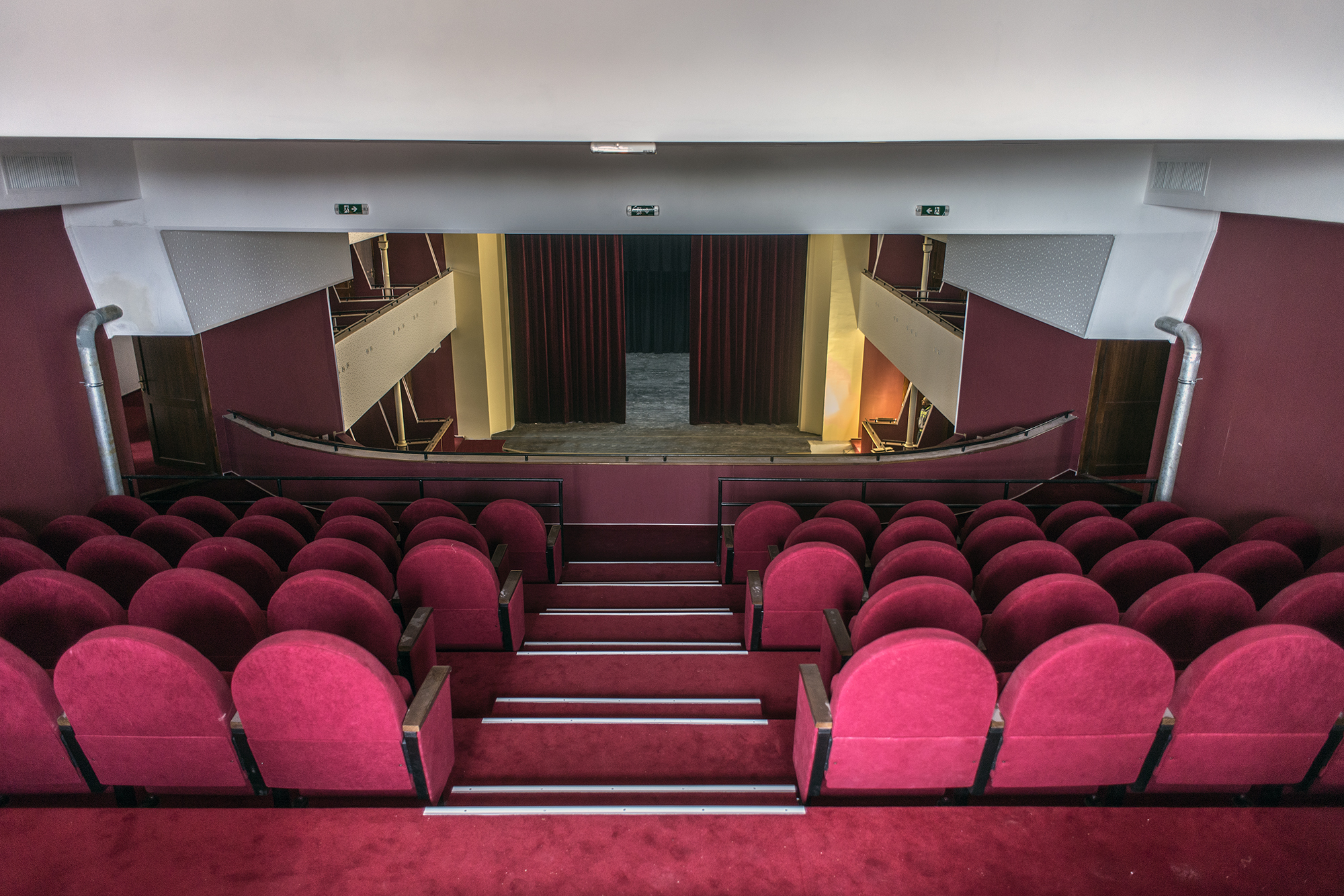 Spectacol la Teatrul din Carei