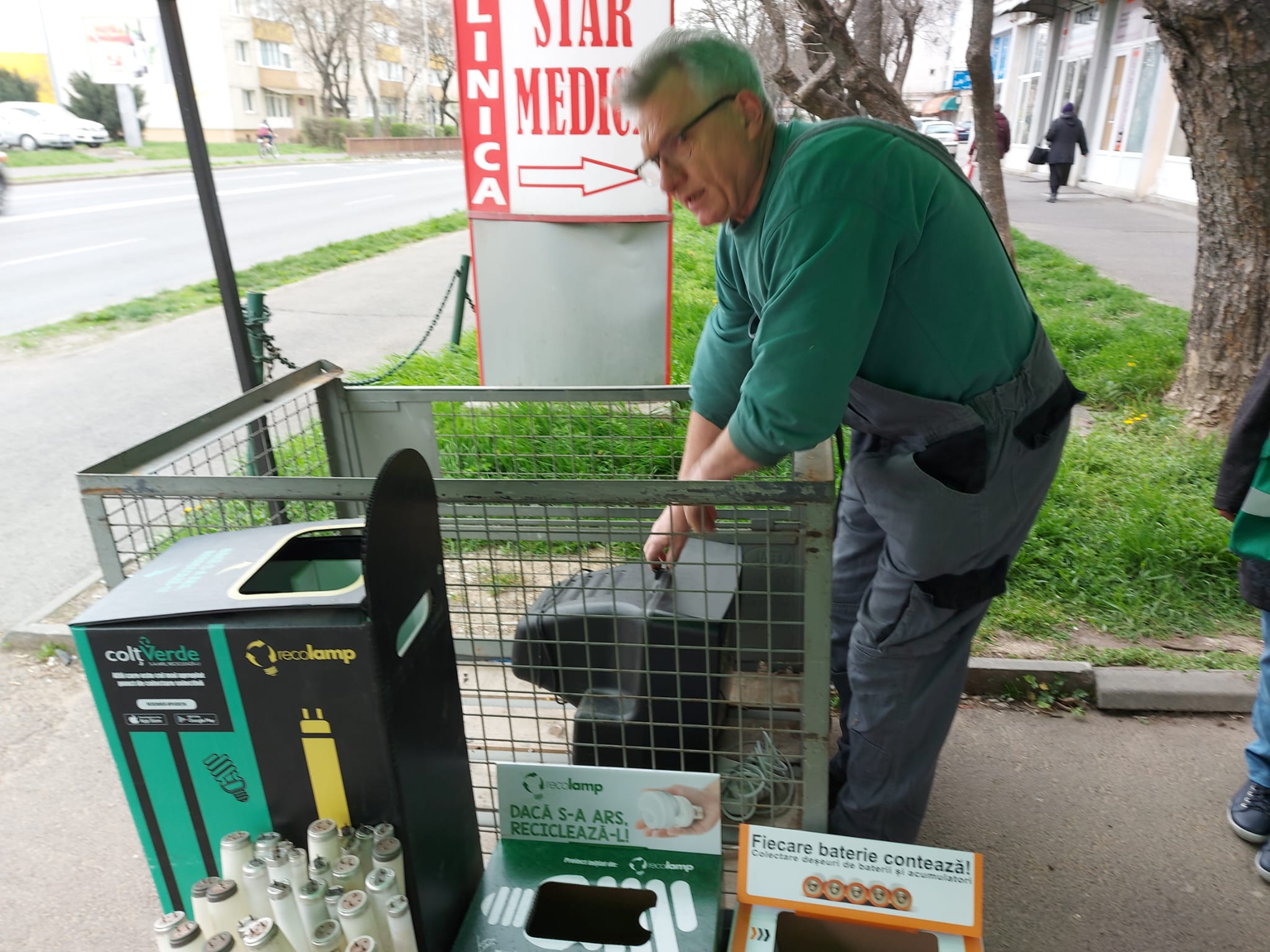 Continuă colectarea deşeurilor electrice şi electronice