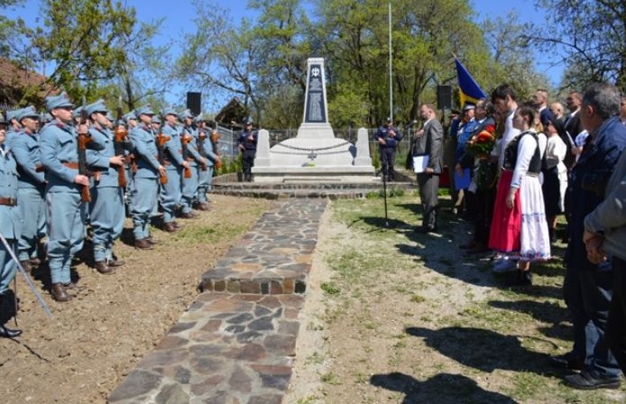 Lecţie de istorie Militară la Muzeul de Artă