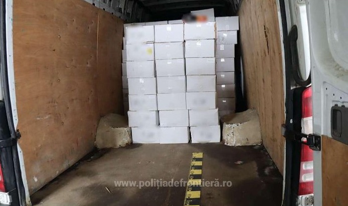 Dosar penal pentru un bărbat care a încercat să treacă frontiera cu 6 tone tutun de narghilea