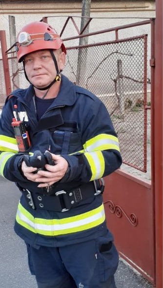 Misiune de salvare a pompierilor mai puțin obișnuită (Foto) Misiune de salvare a pompierilor mai puțin obișnuită (Foto)