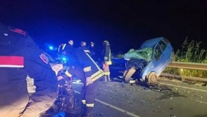 Doi tineri din România, au murit într-un accident în Italia (Foto)