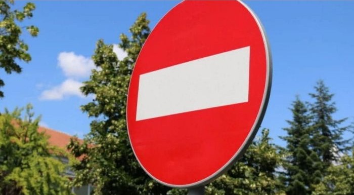 Restricții de circulație, la intrarea în oraş
