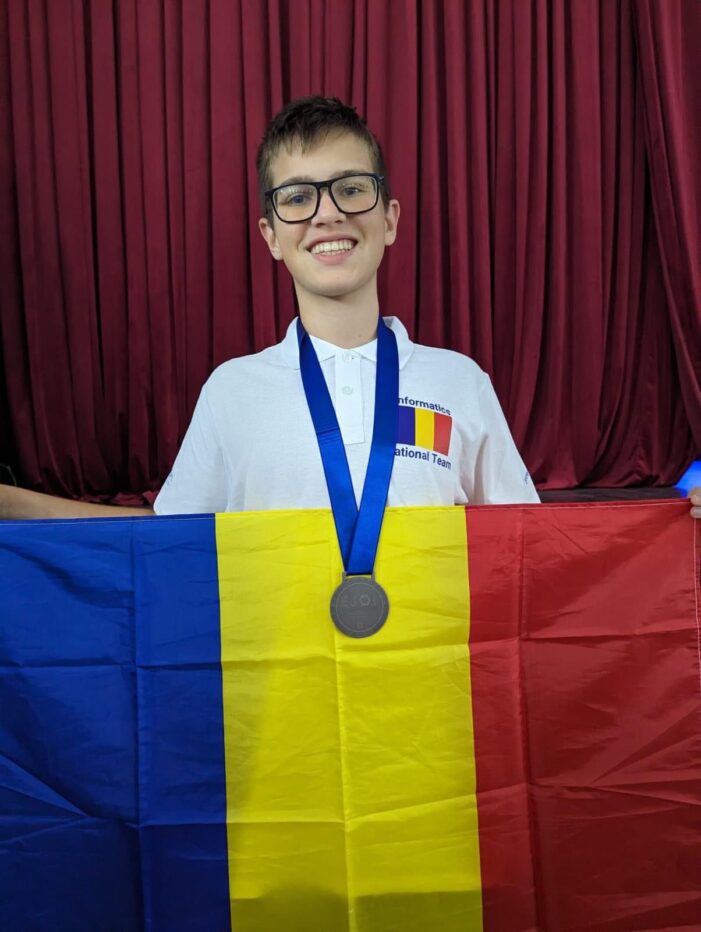 Argint pentru sătmăreanul Luca Valentin Mureșan la Olimpiada Internațională de Informatică Juniori