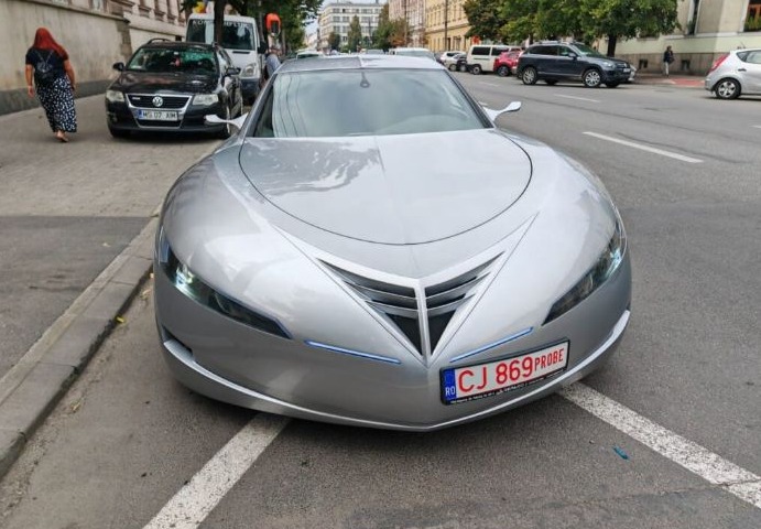 Mașina electrică ”Made in Cluj”, senzație pe străzi (Foto)