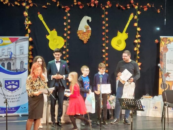 Sătmărenii s-au întors cu două premii de la “Toamna baladelor“
