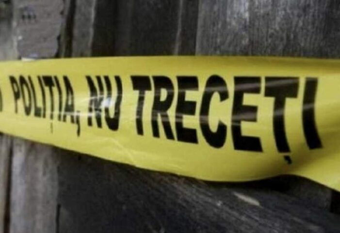 O fată de 16 ani a fost găsită moartă în casă în Giorocuta