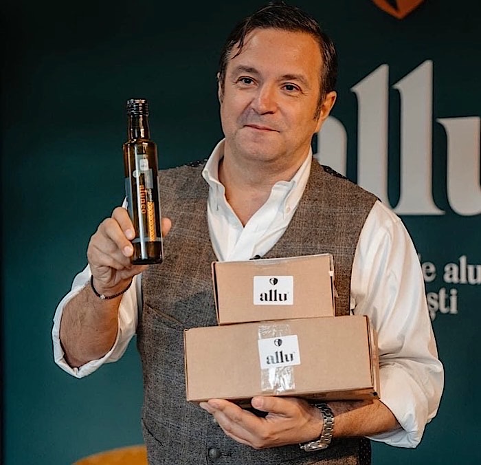 Buzdugan de la Radio Zu promovează produsele bio ale unei companii din Tășnad