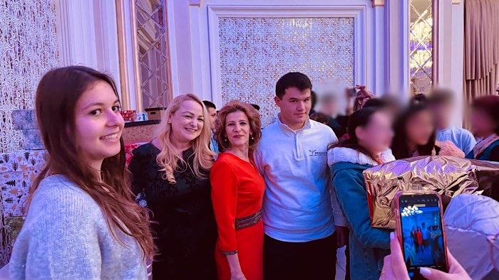 Elevii și Profesorii de la Colegiul Național „Ioan Slavici” aduc zâmbete copiilor orfani