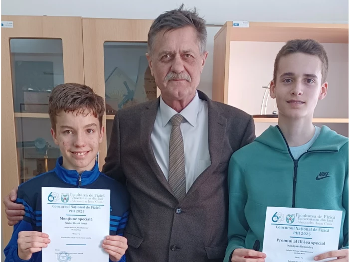 Eminescieni premiați la Concursul Național de Fizică „PHI” 2025 