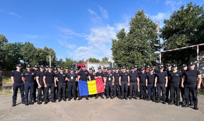 Pompieri români trimiși în Franța pentru stingerea incendiilor de pădure