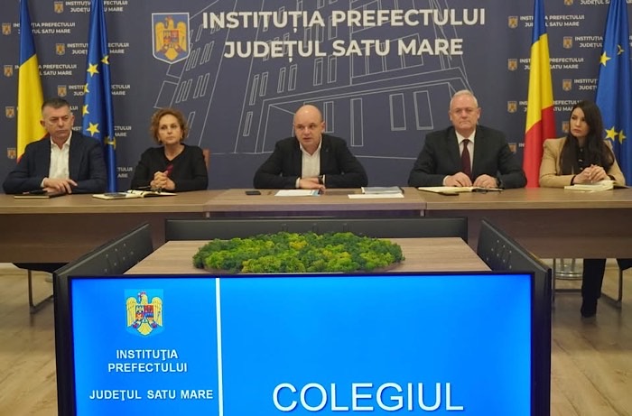 Prefectura Satu Mare analizează viitorul liceelor tehnologice și duale din județ