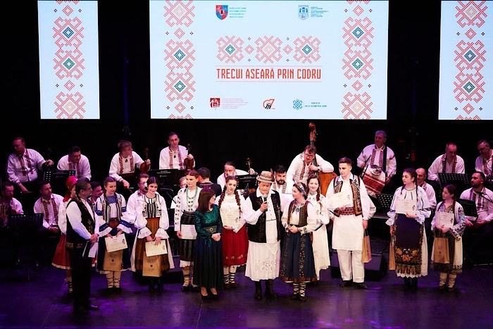 Prima ediție a Festivalului Național de Folclor „Trecui aseară prin codru”, succes la Satu Mare
