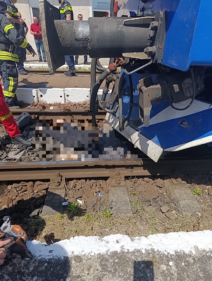 Femeie lovită grav de o locomotivă în Gara de Nord din Satu Mare