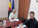 Realitatea augmentată ajunge în școlile din Satu Mare. Trei unități de învățământ vor testa tehnologia care poate schimba lecțiile Realitatea augmentată ajunge în școlile din Satu Mare. Trei unități de învățământ vor testa tehnologia care poate schimba lecțiile