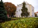 Filarmonica „Dinu Lipatti” din Satu Mare și-a recăpătat strălucirea. Fațada clădirii a fost reabilitată