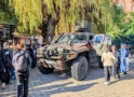 Tehnică militară și povești din uniformă pentru elevii din Tășnad, la Sala Unirea